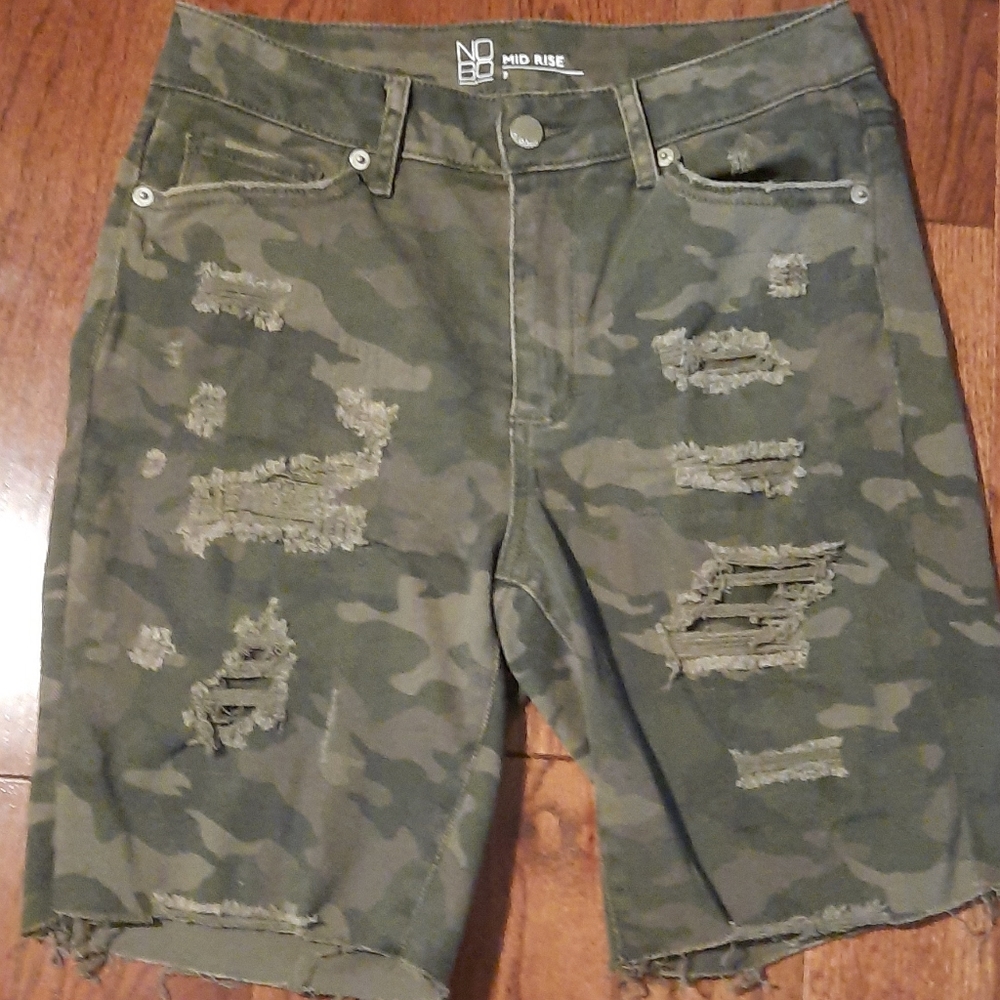 Long camo Jean shorts